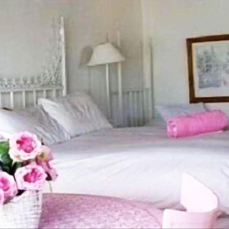 The Green Acorn Guest House Ficksburg Buitenkant foto