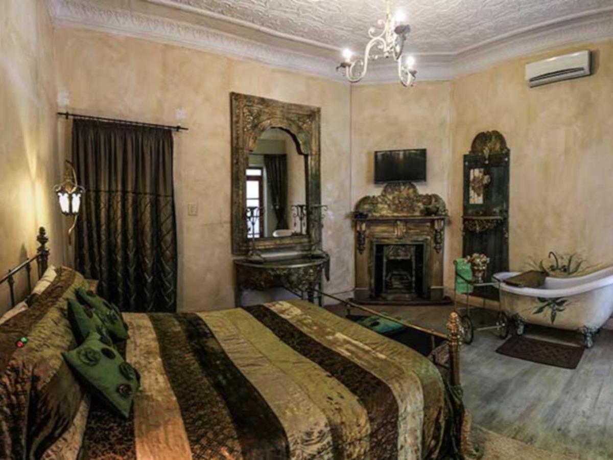 The Green Acorn Guest House Ficksburg Buitenkant foto