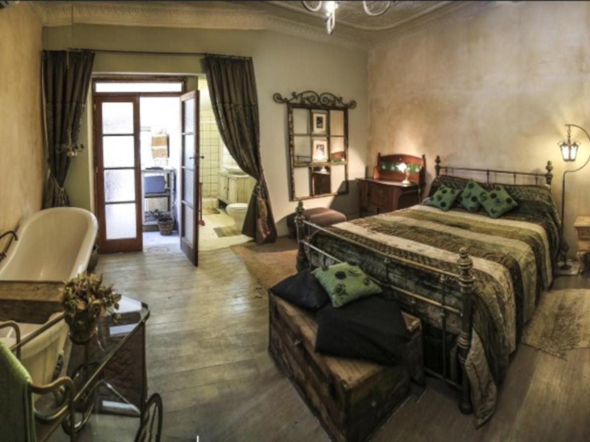 The Green Acorn Guest House Ficksburg Buitenkant foto