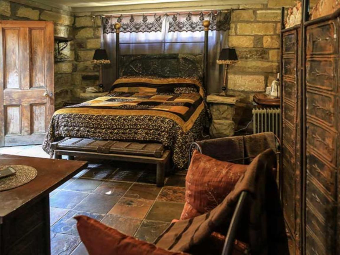 The Green Acorn Guest House Ficksburg Buitenkant foto