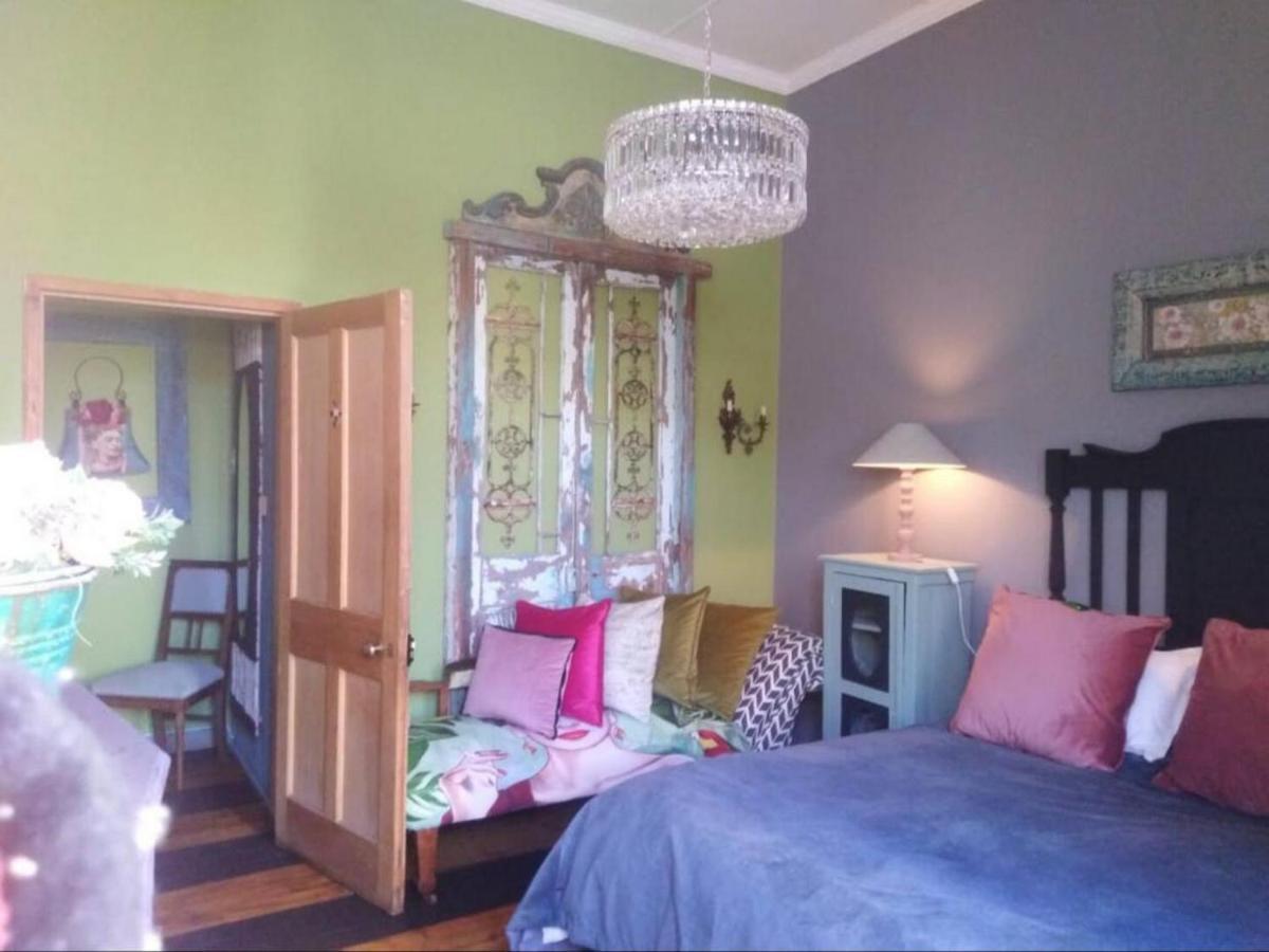 The Green Acorn Guest House Ficksburg Buitenkant foto