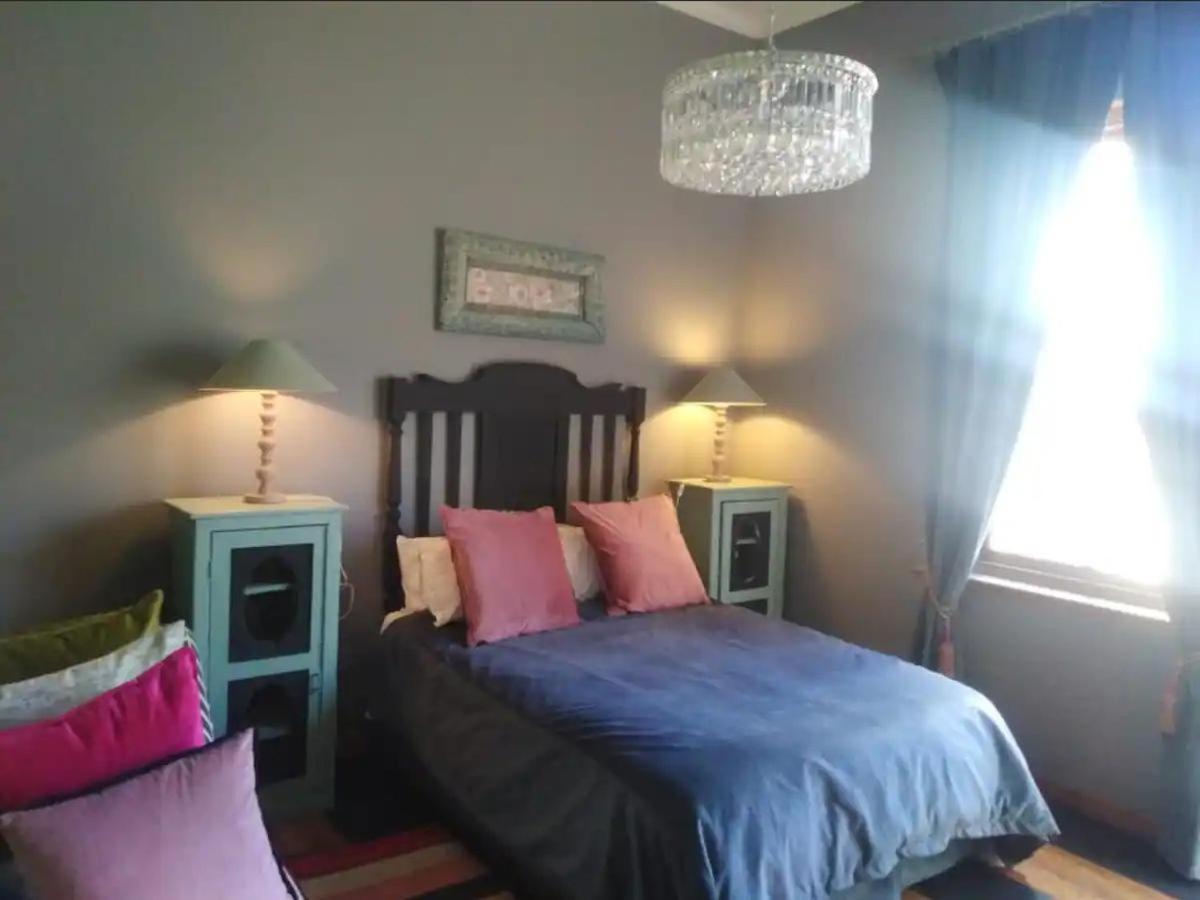 The Green Acorn Guest House Ficksburg Buitenkant foto